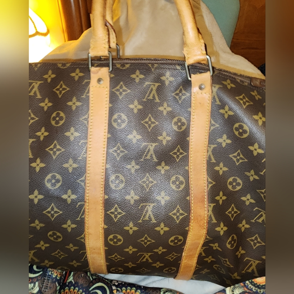 Authentic Louis Vuitton Keepall 55 Bandouliere - Picture 7 of 14
